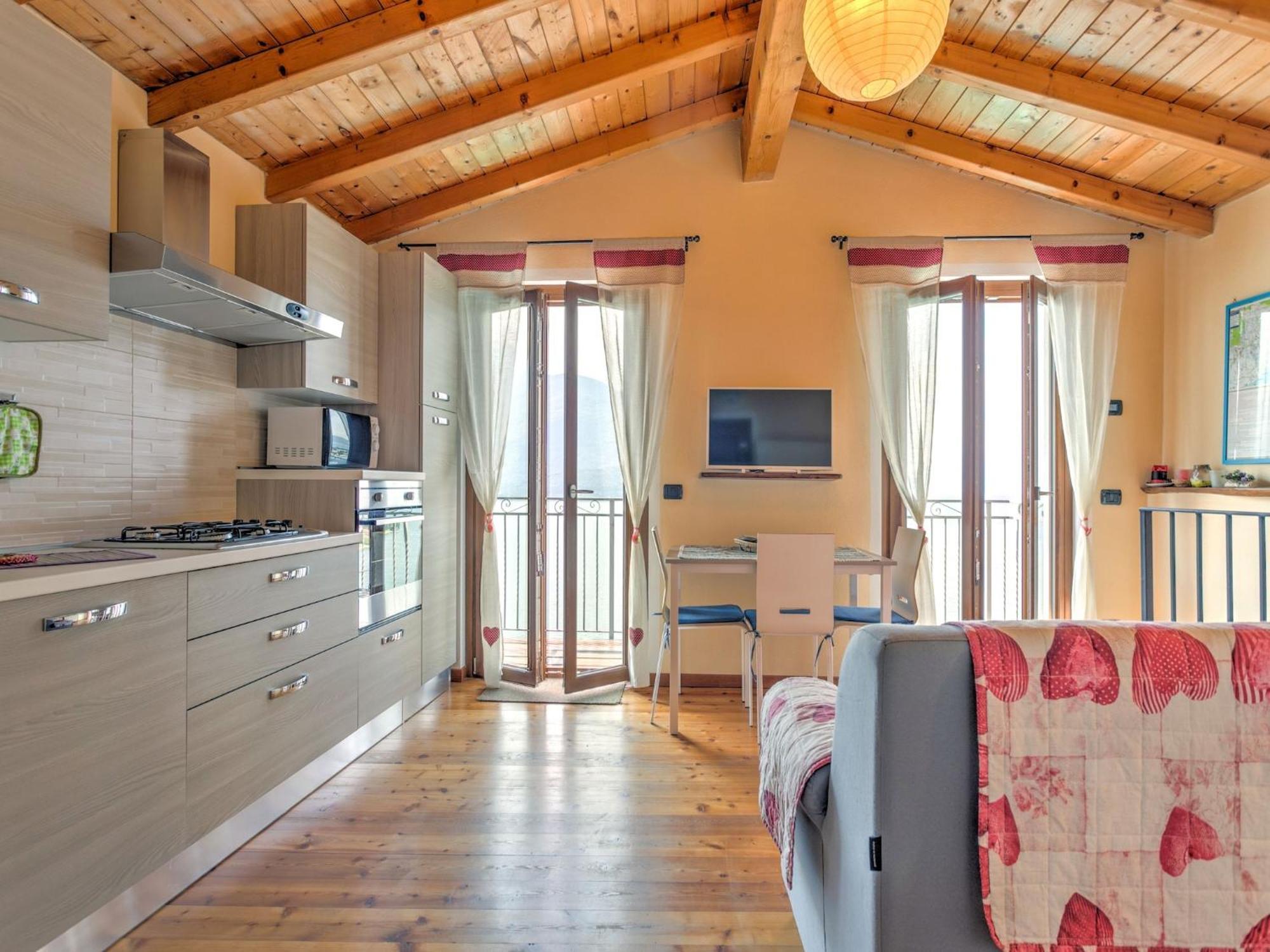 Wonderful Flat With Swimming Pool Lift And Garden Leilighet Gravedona Eksteriør bilde